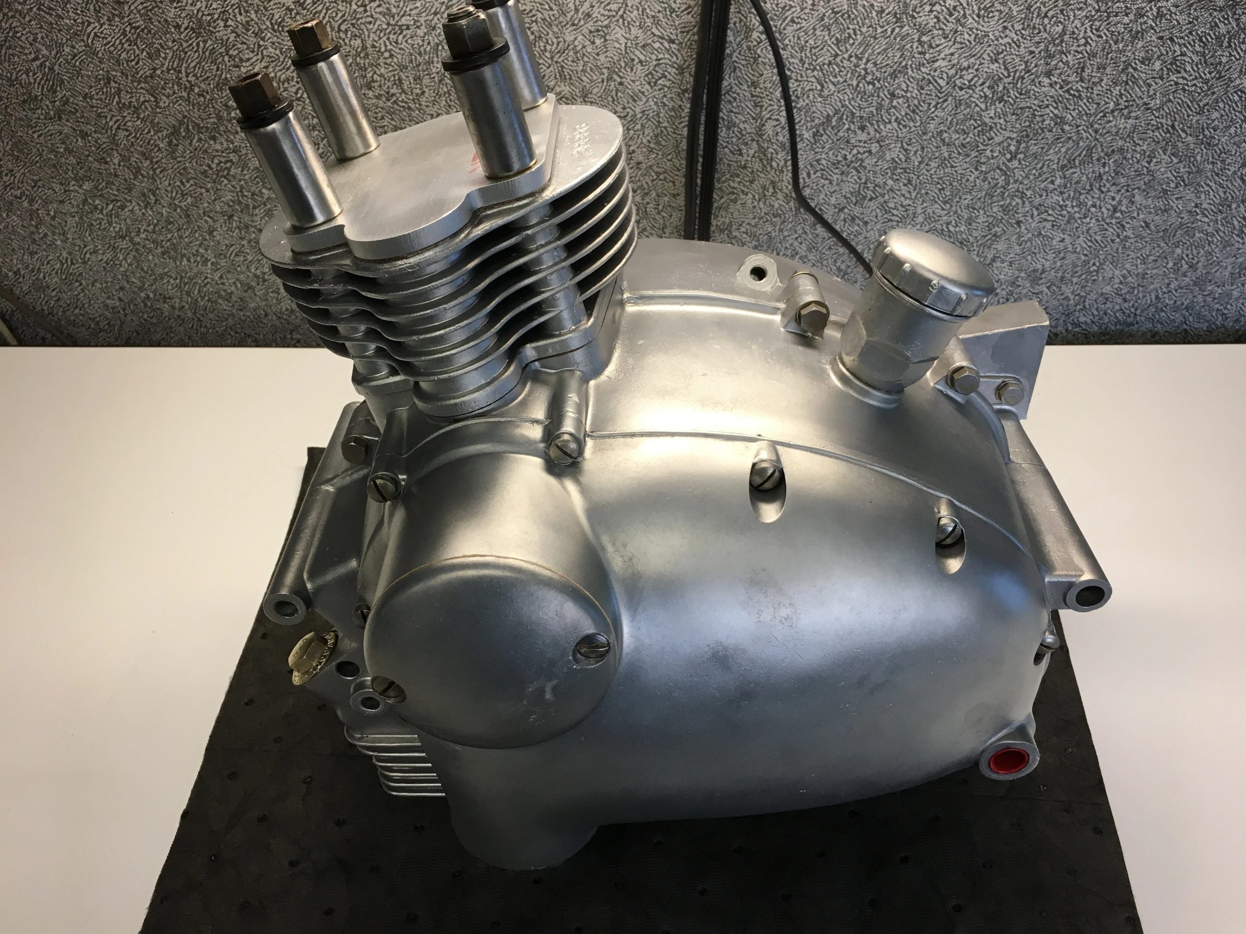 Gilera 124 engine